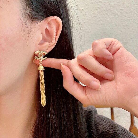 Chanel Earrings - Picture 6 of 7